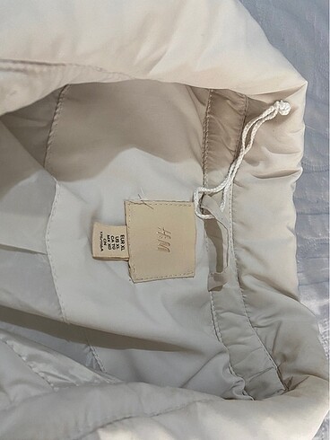 xl Beden H&M bej mont