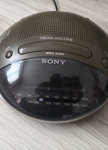 Hatasız Sony Alarm Saat Radyo İcf-C790