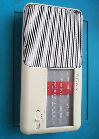 Sony Beyaz Gri Radyo Müzik Sistemi