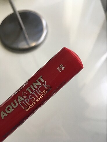  Beden kırmızı Renk Deborah lip marker