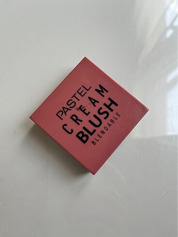 Pastel 41 krem allık