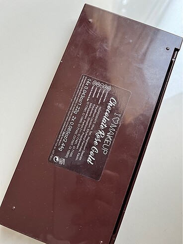 Beden Revolution gold chocolate far paleti