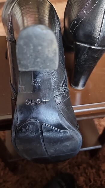 39 Beden siyah Renk 1. Sınıf deri 