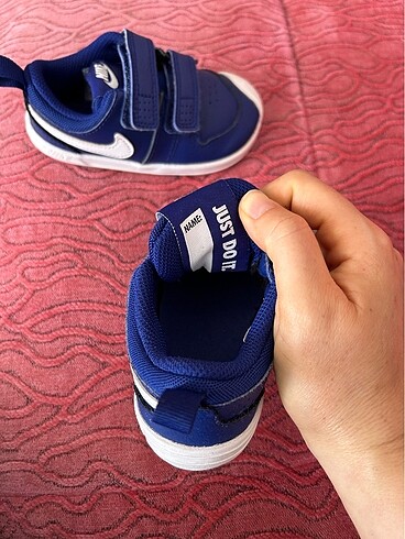 22 Beden Nike 22 numara