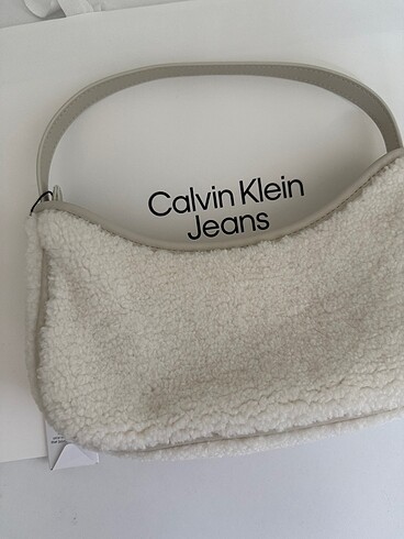 Beden Orjinal etiketli Calvin klein omuz çantası