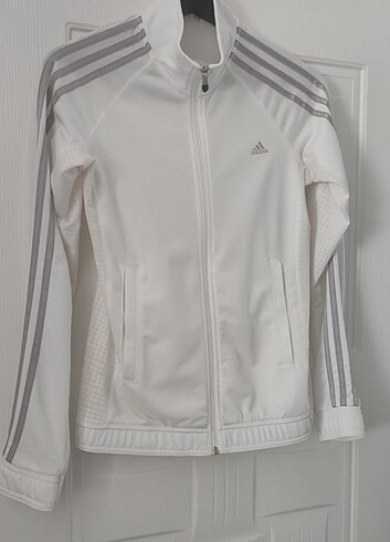 Adidas spor üst
