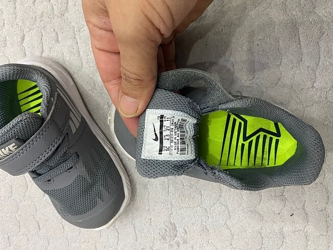 21 Beden gri Renk Nike çocuk spor ayakkabı