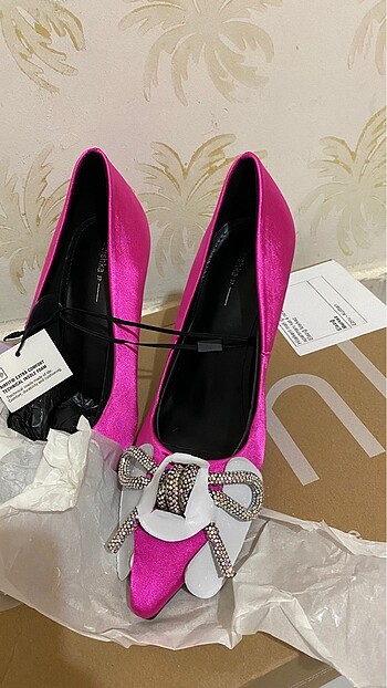 Stiletto fuşya tengi