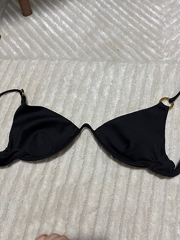 Bikini üstü