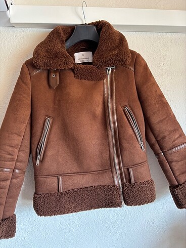 Stradivarius mont
