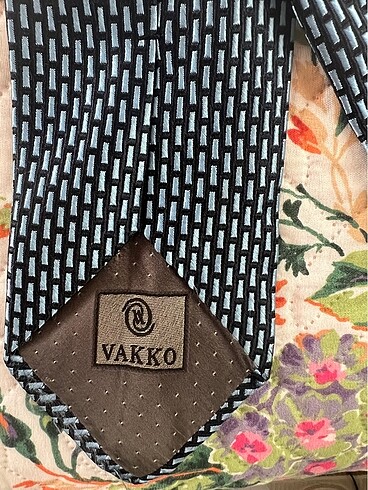 Beden Vakko Kravat