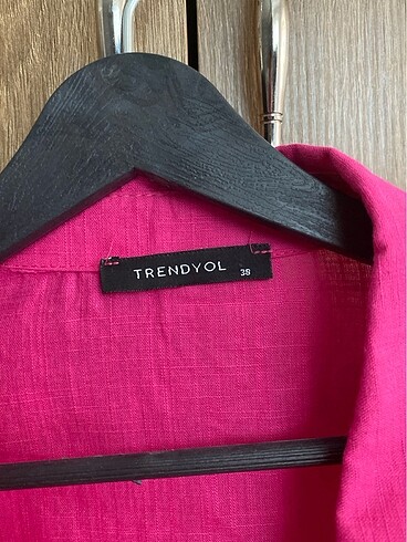 Trendyol & Milla Pembe kısa gömlek