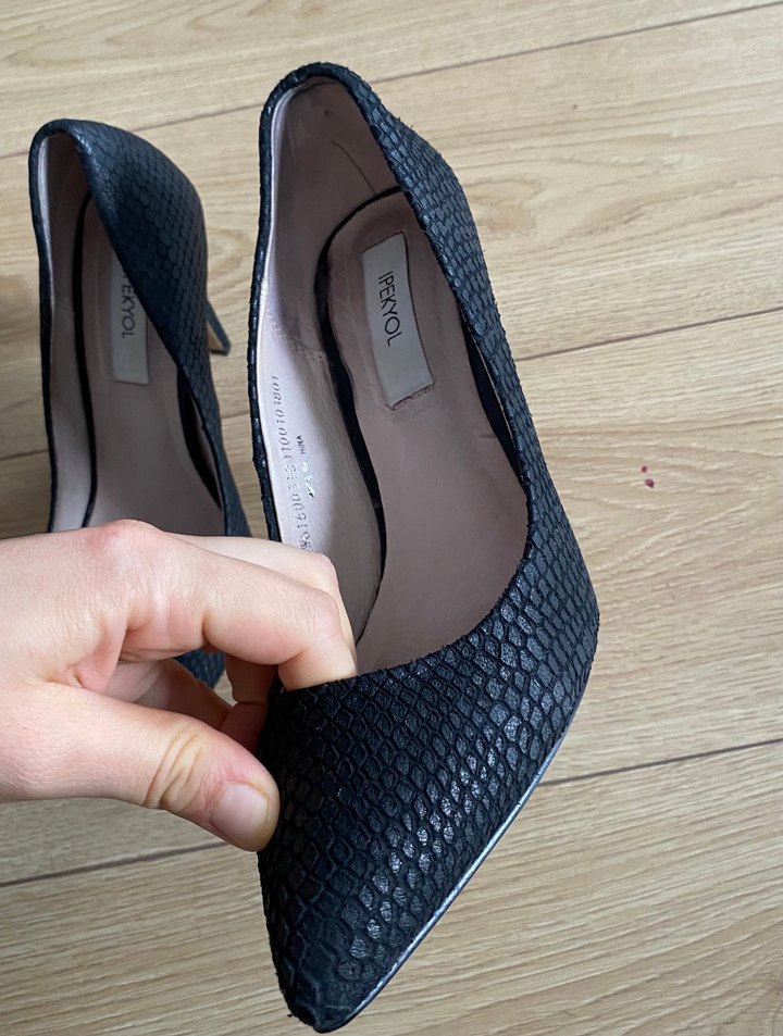 IPEKYOL Siyah Deri Yılan Desenli Stiletto - Görsel 5