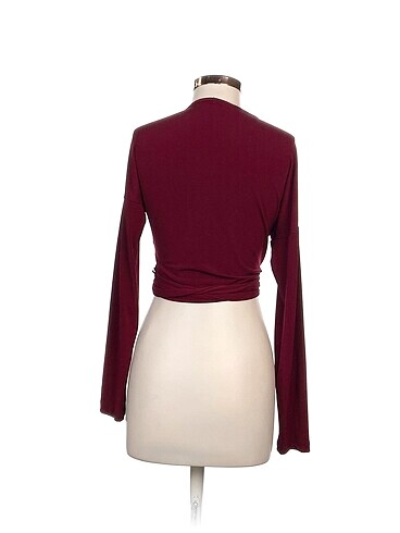 xl Beden Trendyol & Milla Bluz %70 İndirimli.