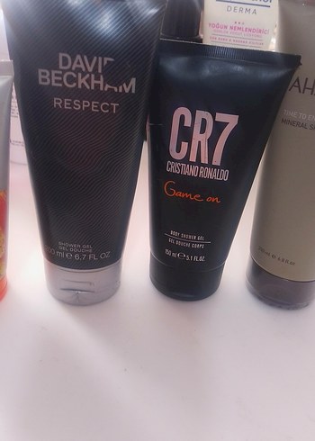 Erkek Cilt Bakım Ürünleri Seti - Görsel 4