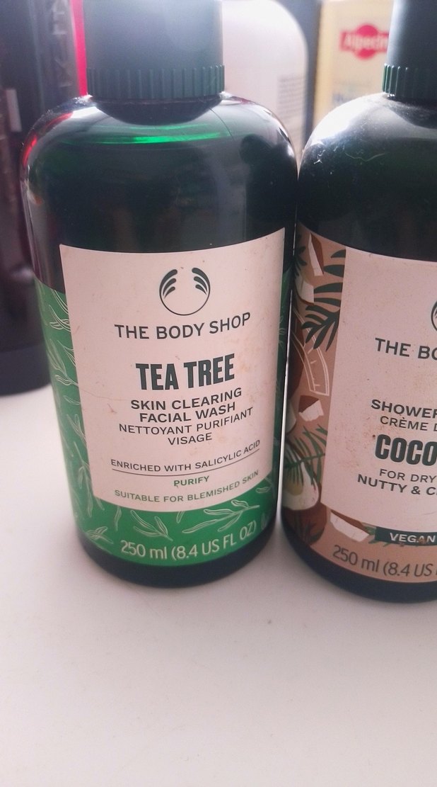 The Body Shop Tea Tree Şampuan 250 ml - Görsel 2