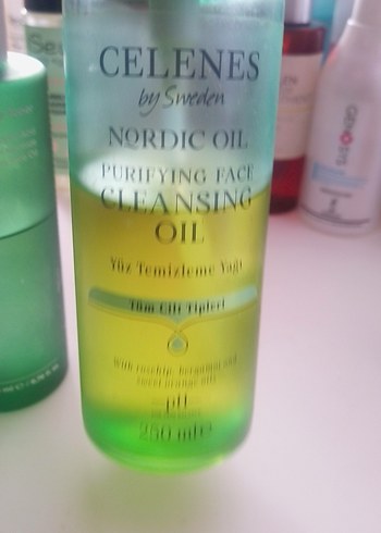 Celenes Nordic Oil Arındırıcı Yüz Temizleme Yağı 250 ml - Görsel 4