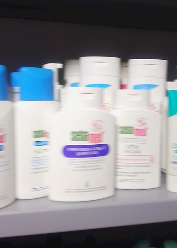 CeraVe Nemlendirici Köpüren Yüz Temizleyici - Görsel 9