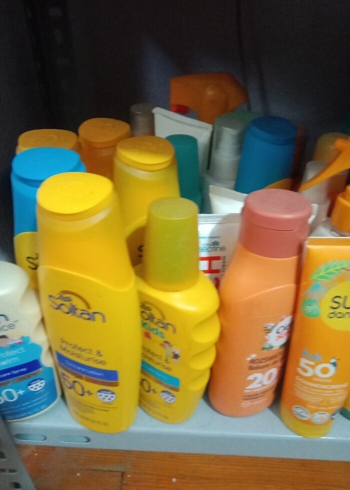 Çeşitli markalarda çeşitli etkilerde ürünler  - Görsel 4