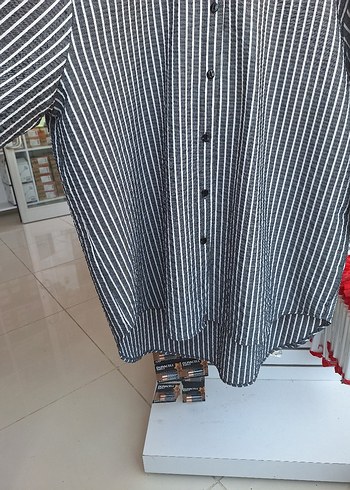 Zara Gri Çizgili Uzun Kollu Gömlek