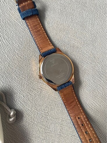  Beden Guess denim saat
