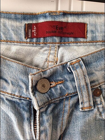 27 Beden Y2K düşük bel Levi?s Eve Straight Vintagecore