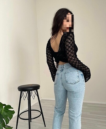 m Beden siyah Renk Pull&Bear önü düğümlü orj. top