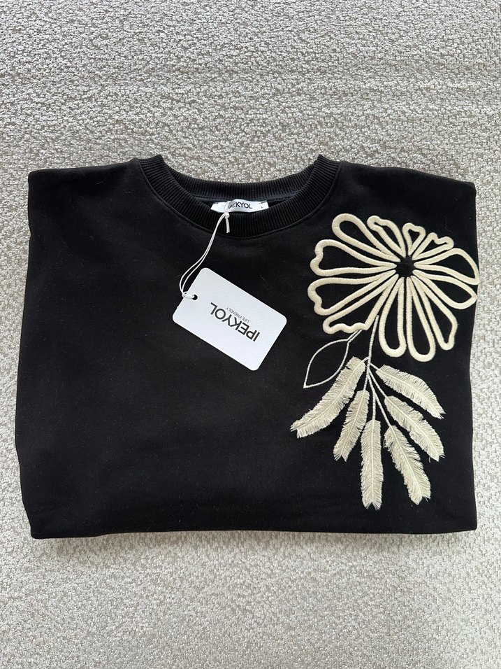 İPEKYOL NAKIŞLI SWEATSHIRT - Görsel 2