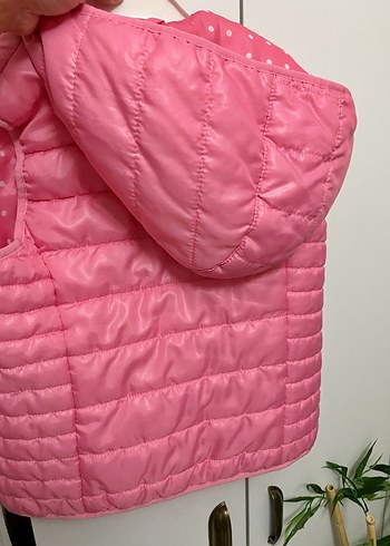 LC Waikiki Kız Çocuk Pembe Fermuarlı Yelek