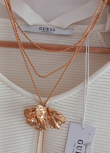 Guess Guess triko ekru