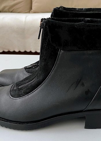 Fermuarlı Siyah Süet Kadın Dolgu Topuk Bot - Görsel 3