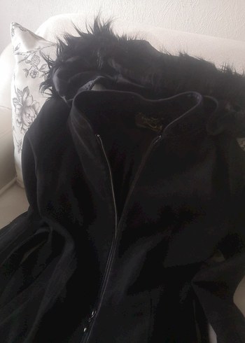 Kürklü Siyah Uzun Kadın Kaban - Görsel 7