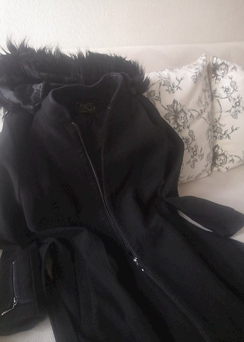 Kürklü Siyah Uzun Kadın Kaban - Görsel 5