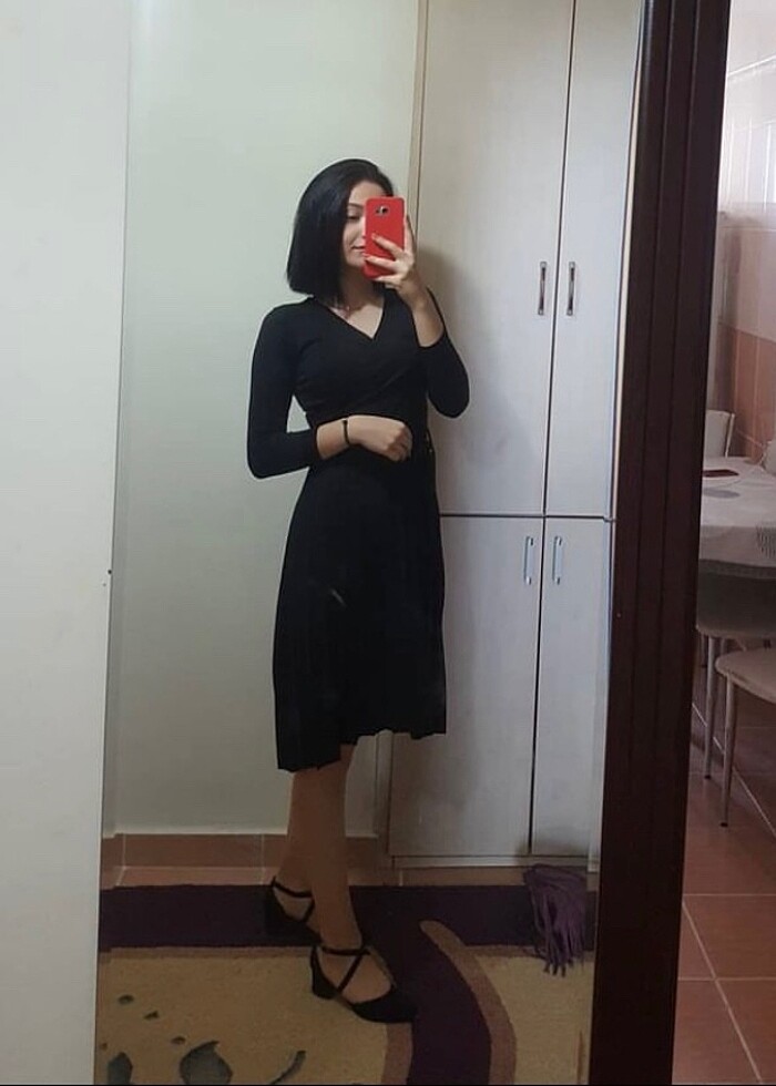 Siyah elbise - Görsel 4