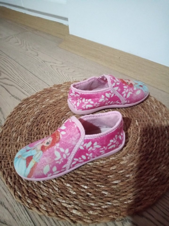 Kız Çocuk Pembe Desenli Sıcak Ev Terliği - Görsel 5