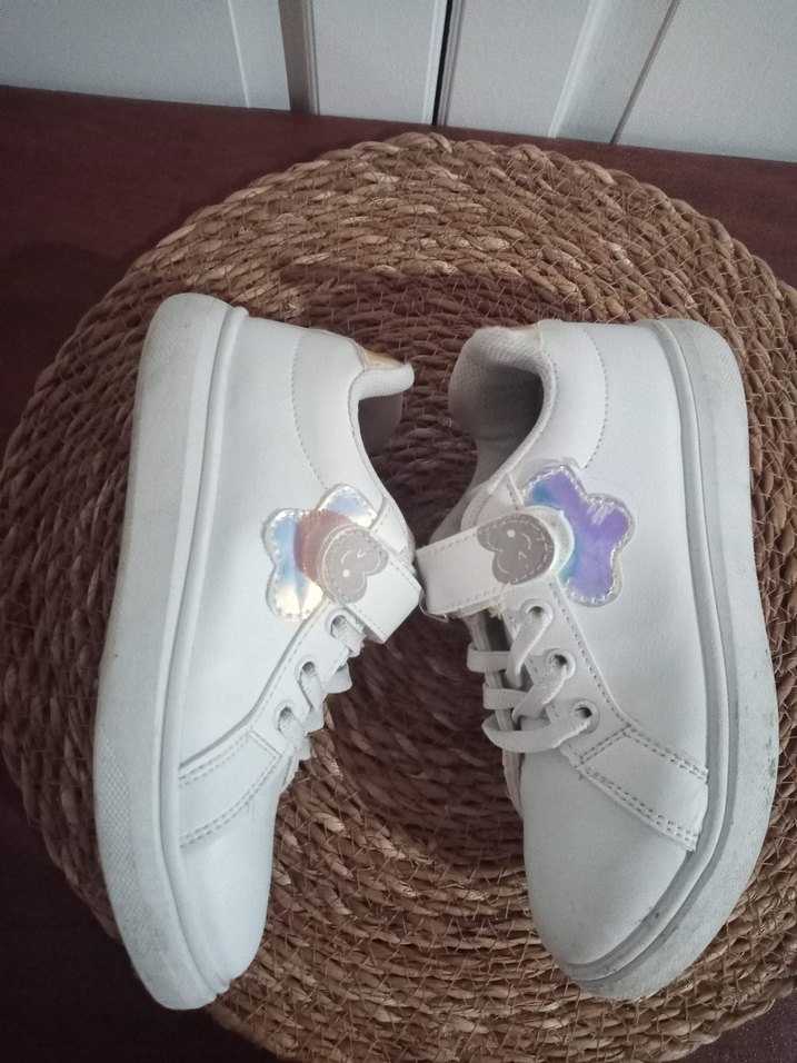 Kız Çocuk Beyaz Cırtcırtlı Spor Ayakkabı - Görsel 4