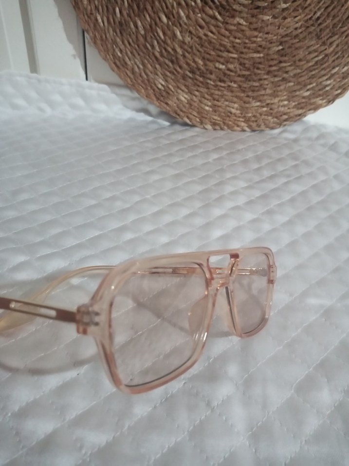 Şeffaf açık renkli Kadın Gözlük - Görsel 5