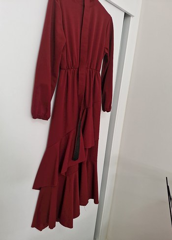 m Beden Bordo Uzun Kollu Fırfırlı Uzun Elbise