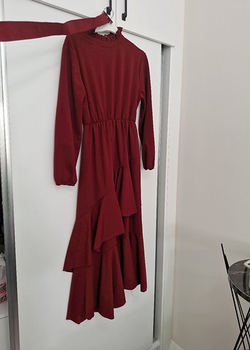 Bordo Uzun Kollu Fırfırlı Uzun Elbise