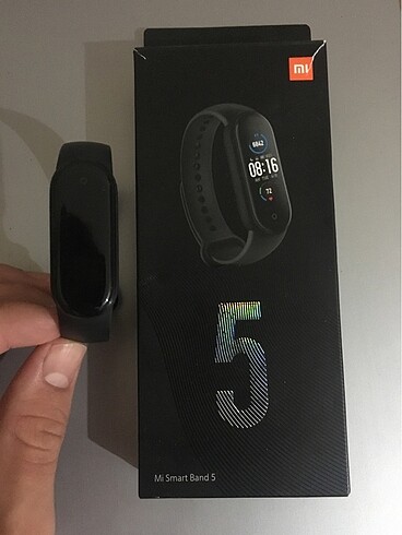 Xiaomi Mi Band 5
