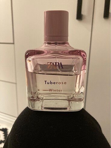 Zara tuberose winter