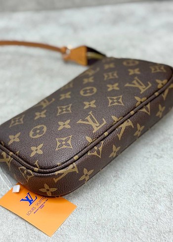 Louis Vuitton Louis Vuitton Kahverengi Deri Baskılı Çanta
