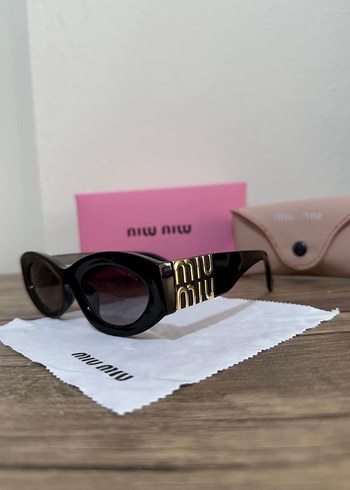 Miu Miu Miu Miu Kadın Pembe Gözlük Seti