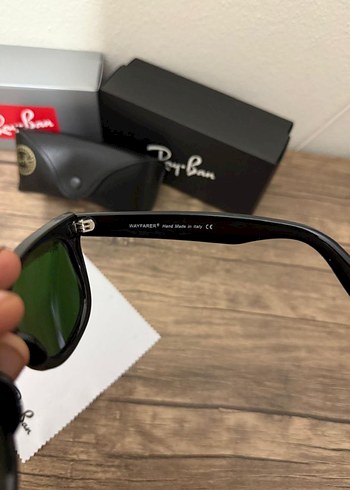 Beden siyah Renk Ray-Ban Siyah Parlak Klasik Kadın Güneş Gözlüğü