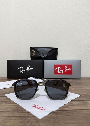 Ray-Ban Siyah Erkek Güneş Gözlüğü