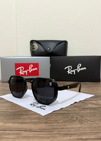 Ray-Ban Siyah Erkek Güneş Gözlüğü