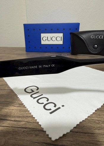 Beden siyah Renk Gucci Siyah Parlak Klasik Kadın Güneş Gözlüğü