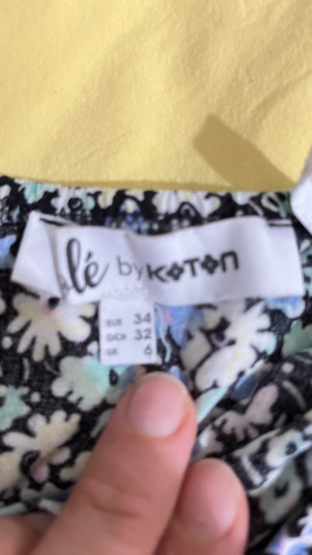 Çiçek Desenli Mini elbise - Görsel 2