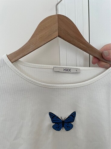 LC Waikiki Kelebek desenli üst