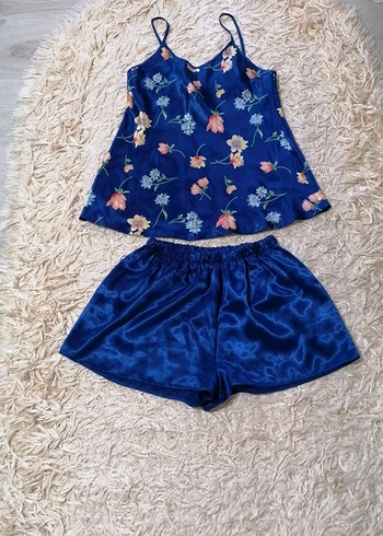 Mavi Çiçek Desenli Mini Kadın Pijama Takımı